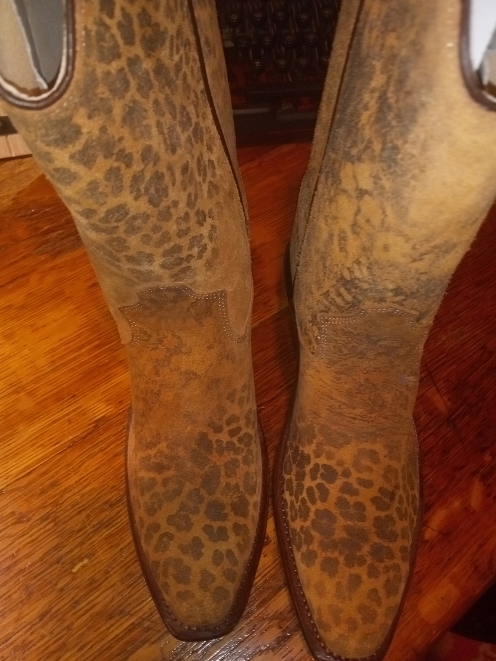 Old West Leopard Print Suede Heeled Cowboy Boots - Brown